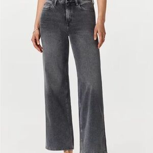 Women's Gray Wide-Leg Jeans